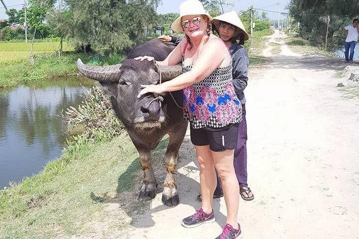Hoi An Countryside Life Tour: Tra Que Farming, Basket Boat & Pottery photo 2