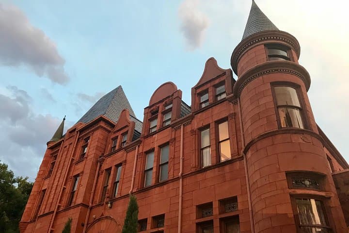 Twilight Ghost Tour Denver: Haunted Capitol Hill Walking Experience photo 2