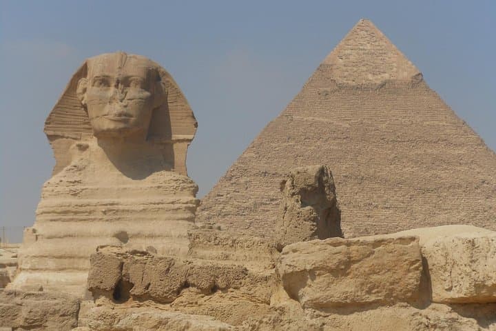 3-Day Cairo Tour from Taba: Pyramids, Egyptian Museum & Saqqara