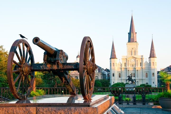 New Orleans Private Walking Tour: Explore Like a Local with Lokafy