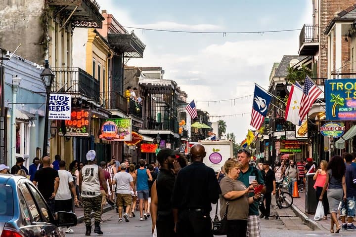New Orleans Private Walking Tour: Explore Like a Local with Lokafy photo 2