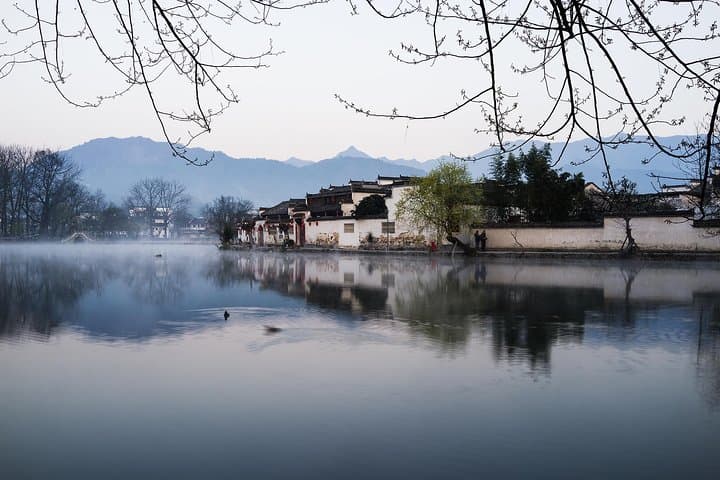 Huangshan & Tangmo: 2-Day Private Yellow Mountain Sunrise and Ancient Village from Shanghai photo 3