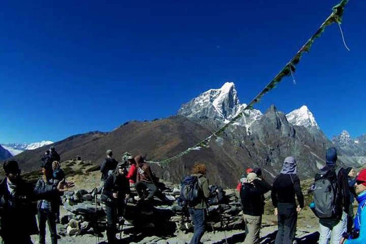 Everest Base Camp Trek: 12-Day Lukla to Kala Patthar High-Altitude Trek photo 1