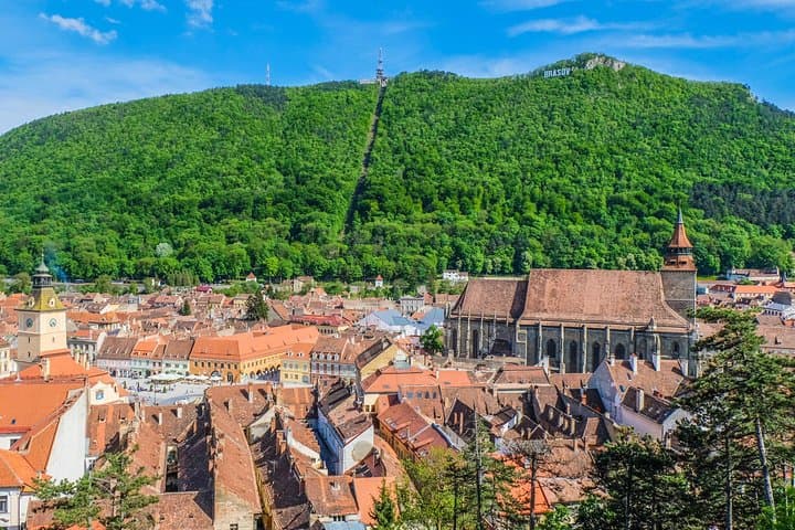 Explore Transylvania: 4-Day Private Historical and Scenic Tour from Bucharest