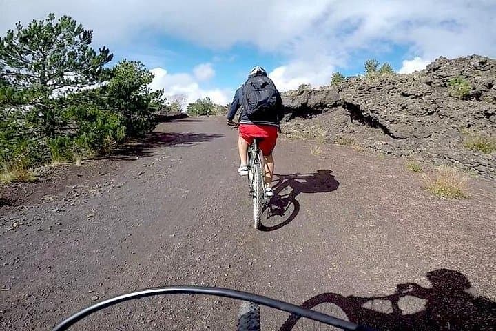 E‑Bike Mount Etna Day Tour: 5‑Hour Mountain Biking on Europe’s Highest Active Volcano photo 1