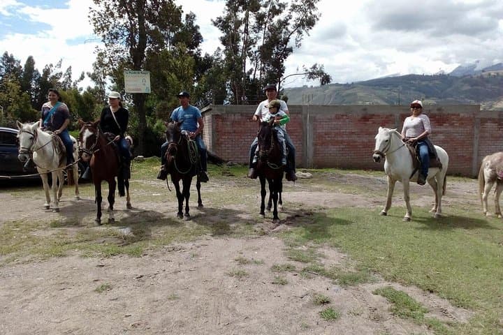 Horseback to Panoramic Cordillera Blanca Views from Huaraz photo 2
