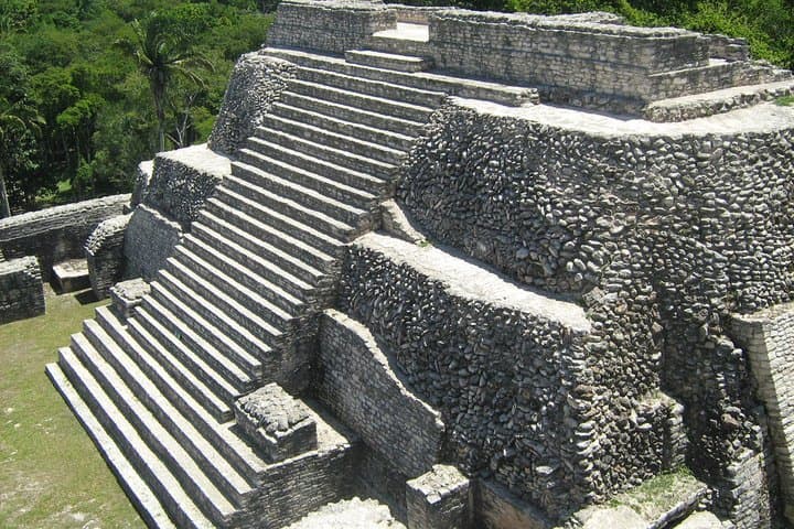 Full-Day Caracol Maya Temple and Pine Ridge Forest Reserve Adventure photo 2