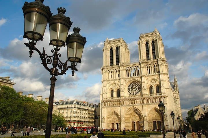 Paris Half-Day Private City Tour: Top Sights & Hidden Gems photo 2