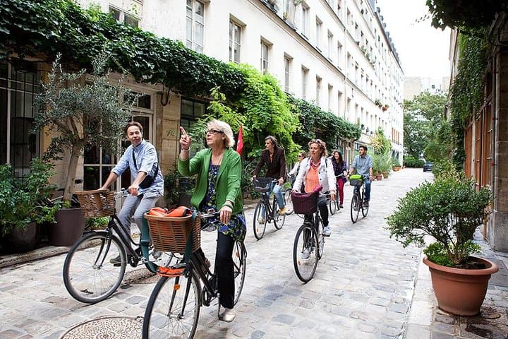 Paris Bike Food Tour: Marais & Île de la Cité Tasting Ride photo 5