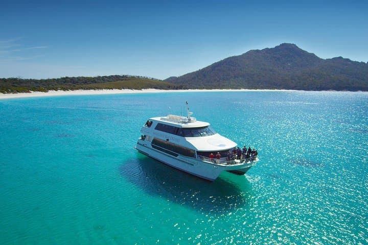 Wineglass Bay Cruise from Coles Bay — Freycinet Peninsula Eco Cruise photo 2
