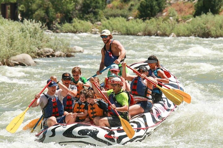 2-Hour Rafting on the Yellowstone River — Family-Friendly Whitewater from Gardiner