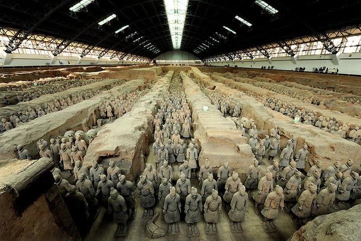 3-Day Xi'an Highlights: Terracotta Warriors, Huashan & City Sights