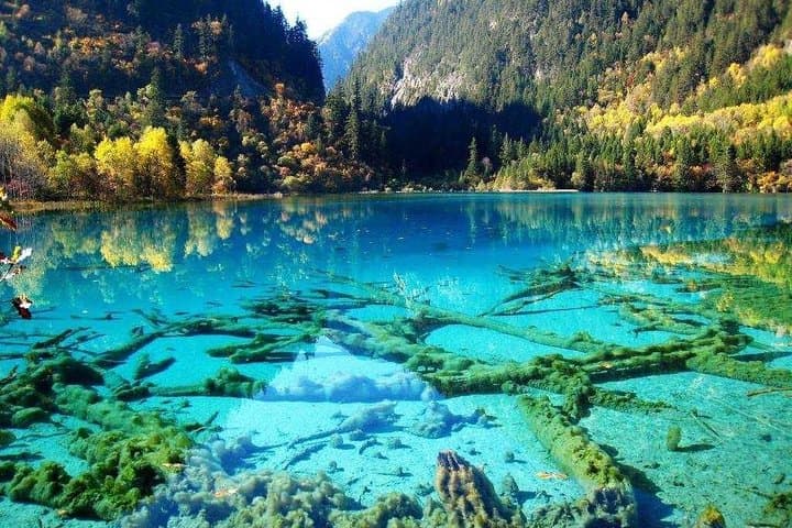 Jiuzhaigou and Huanglong: A Private 3-Day National Park Combo