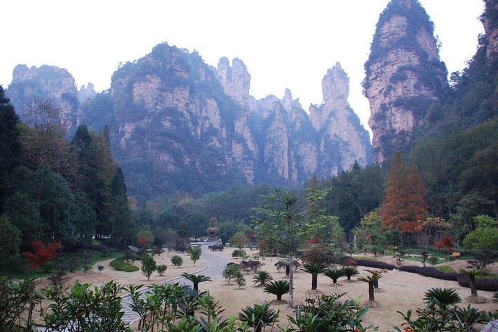 Cycling to Zhangjiajie’s Fairy Stream: Private Day Tour & Waterfall Gorge Ride