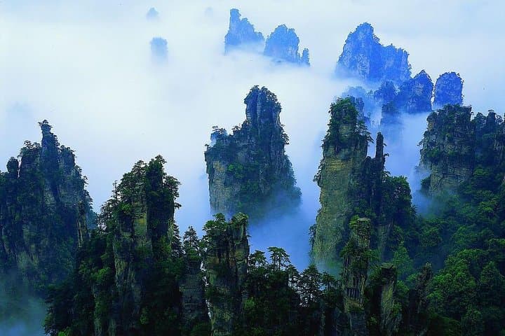 Zhangjiajie 5-Day Photography Tour: Tianmen Mountain, Avatar Pillars & Golden Whip Stream
