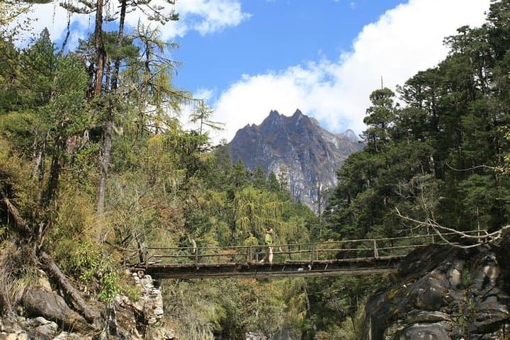 Bhutan Walking Holidays: Beyond the Clouds — Paro, Thimphu & Punakha Circuit photo 3