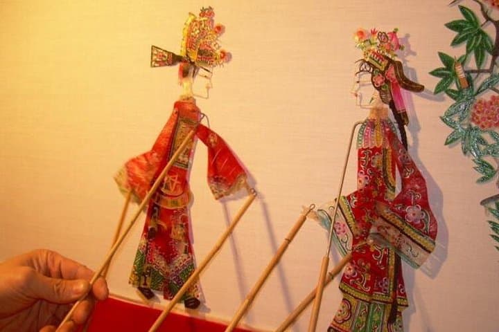 Xi'an Cultural Day Tour: Shadow Puppets, Wild Goose Pagodas & Pottery Class