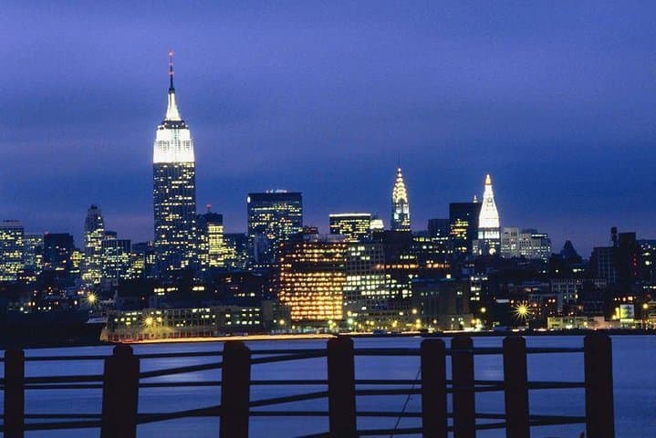 Private New York City Night Tour with Driver-Guide — Evening Skyline & Brooklyn Views