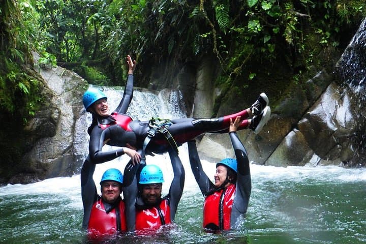 Canyoning Casahurco from Baños: Waterfall Rappels & Jumps in Llanganates