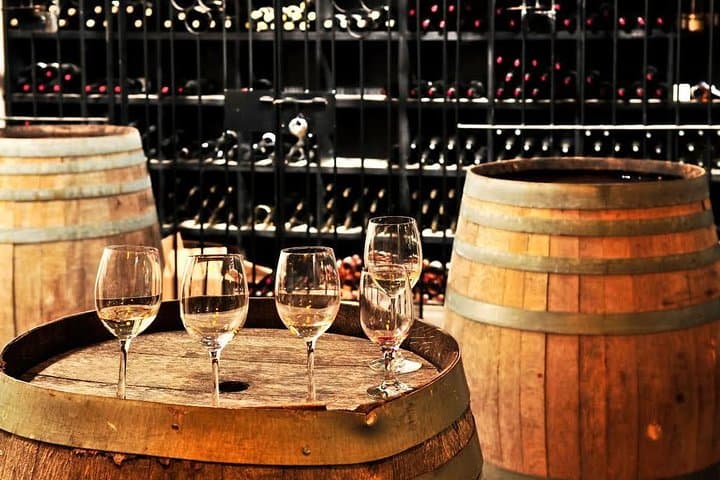 Private Loudoun County Wine Day Trip from Washington DC with 3 Winery Stops