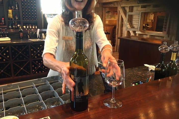 Private Loudoun County Wine Day Trip from Washington DC with 3 Winery Stops photo 2