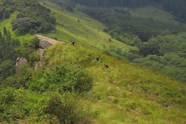 Hanthana Mountain Private Trek: 4 km Guided Hill Walk from Kandy photo 2