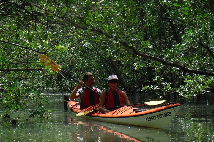 Kayak Paraty: Mangroves, Islands & Hidden Beaches of Paraty Bay photo 3