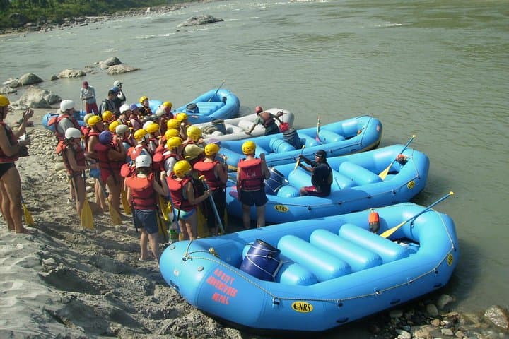 Trishuli River White-Water Rafting from Kathmandu — 3-Hour Run to River Fun photo 5