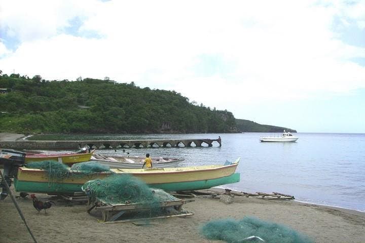 Private St Lucia Highlights Tour — Castries, Pitons & Sulphur Springs photo 2