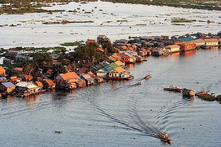 Half-Day Sailing on Tonle Sap Lake: Floating Villages & Wildlife from Siem Reap photo 2