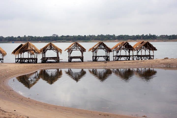 Koh Dach (Silk Island) Day Trip from Phnom Penh — Cycling, Weaving & Farm Lunch photo 1