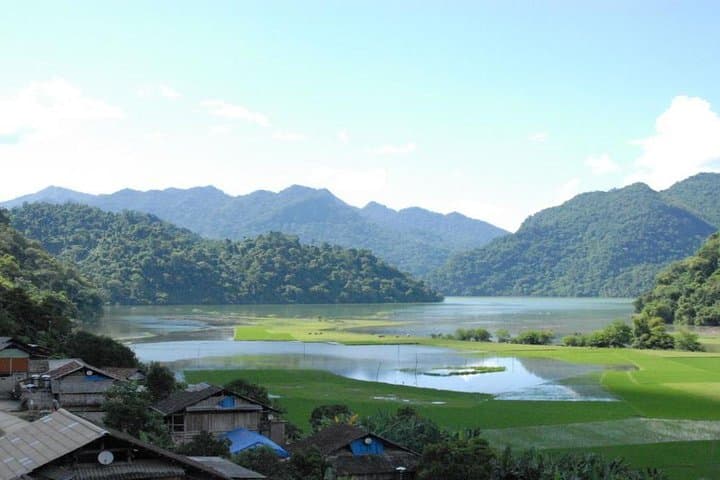 Paddle and Peaks: 4 Days Kayaking and Trekking at Ba Be Lake photo 2