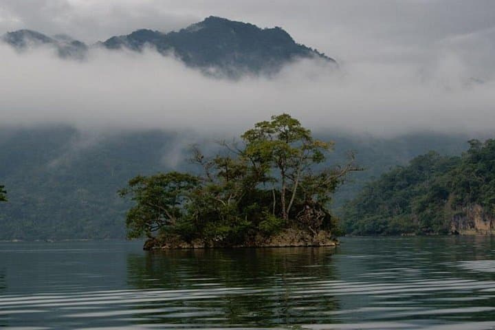 Ba Be National Park 4-Day Private Trekking Tour: Homestays, Boat & Cave Exploration