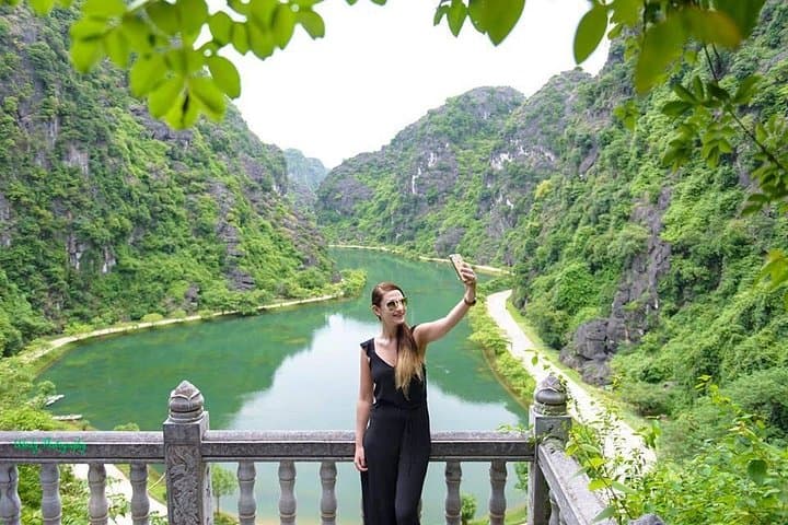 Ninh Binh Day Trip from Hanoi: Hoa Lu, Tam Coc & Tuyet Tinh Coc photo 1