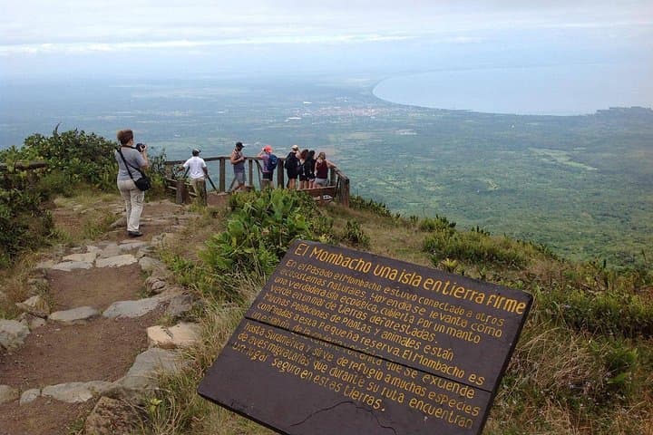 Mombacho Volcano Hike and Zipline Adventure — Day Trip from San Juan del Sur photo 2