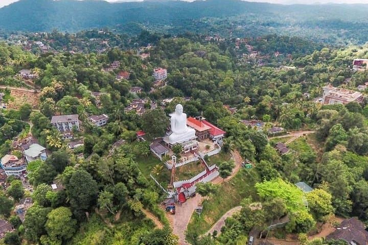8-Day Private Sri Lanka Tour: Galle, Safari, Ella Train & Kandy photo 2