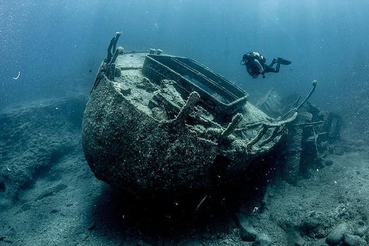 PADI Open Water Course in Playa de las Americas — Learn to Dive off Tenerife photo 2