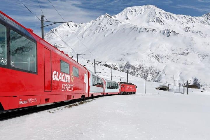 Glacier Express One-Day Panoramic Train from Lucerne — Private Guided Alpine Journey