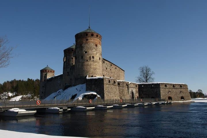 Ice-Floating by Olavinlinna Castle: Guided Winter Float in Savonlinna photo 5