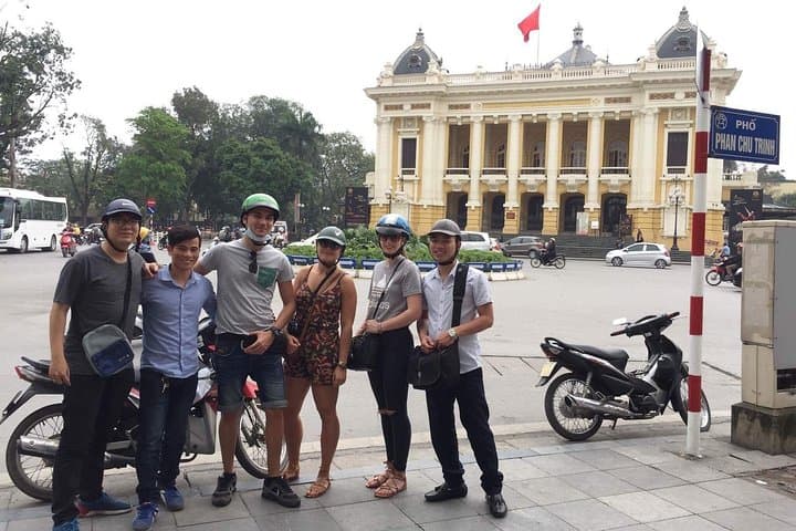 Hanoi Motorbike Market & Street Food Tour — 4-Hour Old Quarter Ride