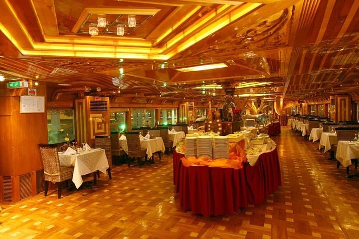 Dubai Creek Dhow Cruise: 5-Star Night Buffet & Traditional Entertainment photo 2