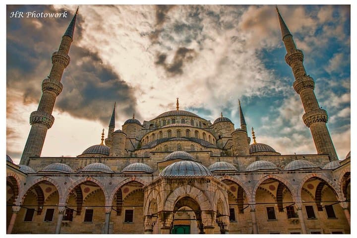 Istanbul Private City Highlights Guided Tour — Hagia Sophia, Topkapi & Grand Bazaar photo 3