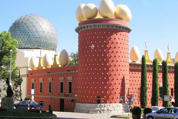 Dalí Museum & Costa Brava Small-Group Tour from Girona — Figueres, Cadaqués & Cap de Creus