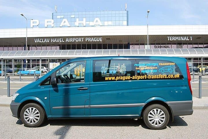 Prague Airport Shared Arrival Transfer — Stress-Free Ride to the City Centre photo 2