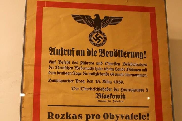 WWII in Prague: Half-Day Walking Tour of Heroes and Traitors photo 2