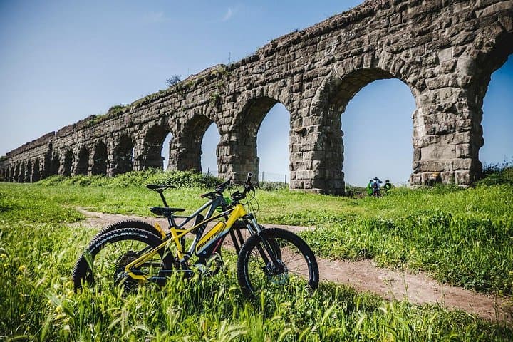 E-Bike the Ancient Appian Way: Private 4-Hour Roman Countryside Tour photo 3
