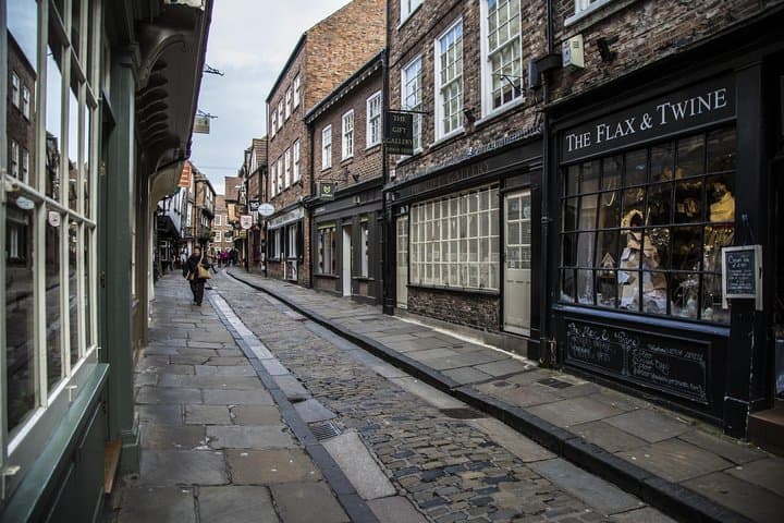Private York Walking Tour: 2,000 Years of History on a 3–4 Hour Guided Walk photo 2