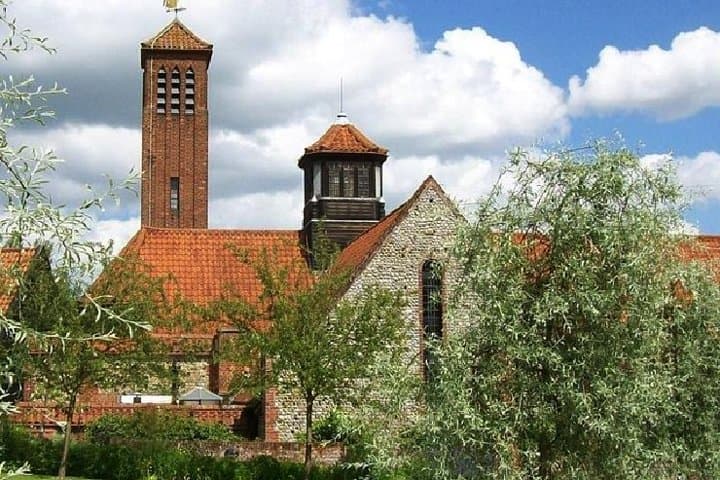 Pilgrimage to Walsingham: Private Day Tour from London