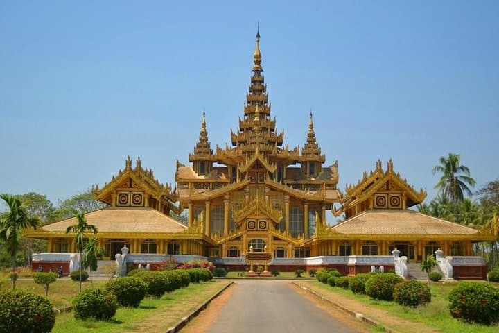 Overnight Golden Rock & Bago Tour from Yangon — Sunset at Kyaiktiyo Pagoda photo 5