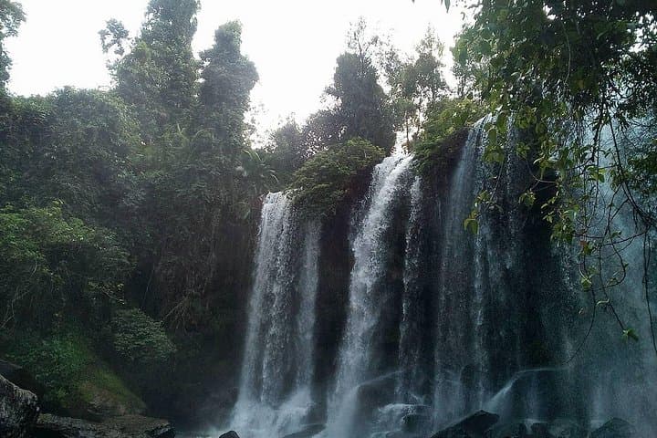 Phnom Kulen Waterfall & Banteay Srei — Full-Day Waterfall, River Carvings & Pink Sandstone Temple photo 2